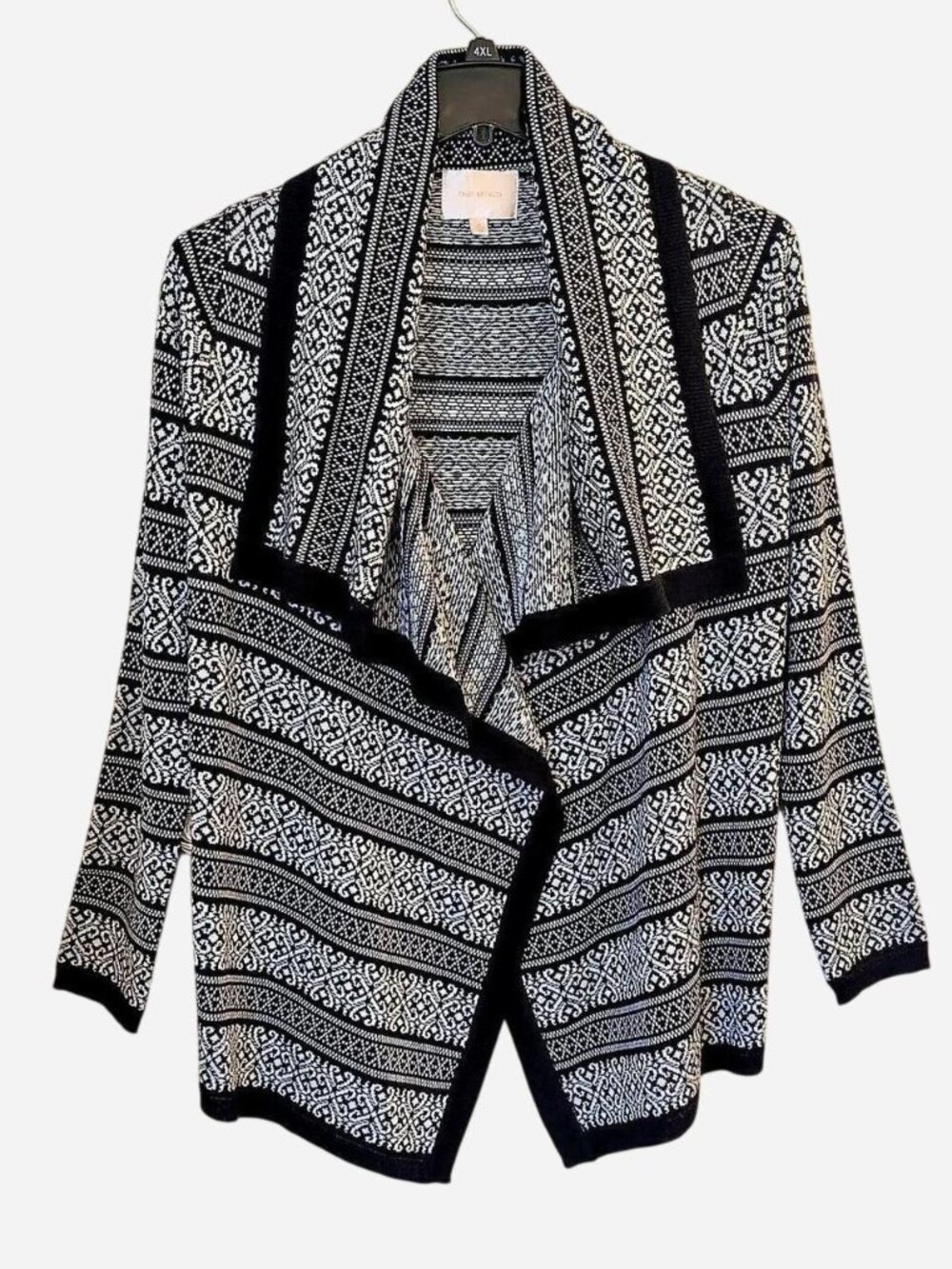 SKIES ARE BLUE Jacquard Open Front Cardigan Black & White Size Medium